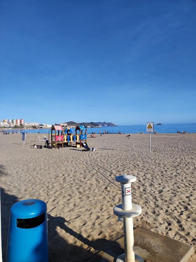 Primera Linea De Mar Con Piscina, Gimnasio Y Parking 2 Hab Y 2 Banos ビリャホヨサ エクステリア 写真