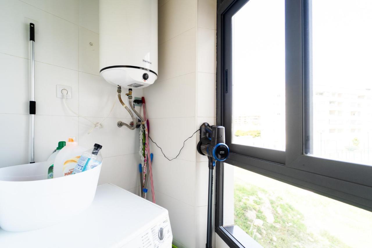 Primera Linea De Mar Con Piscina, Gimnasio Y Parking 2 Hab Y 2 Banos ビリャホヨサ エクステリア 写真
